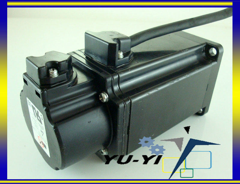 FUJI Electric Systems AC Servo Motor GYS401DC2-T2C - PLC DCS SERVO ...