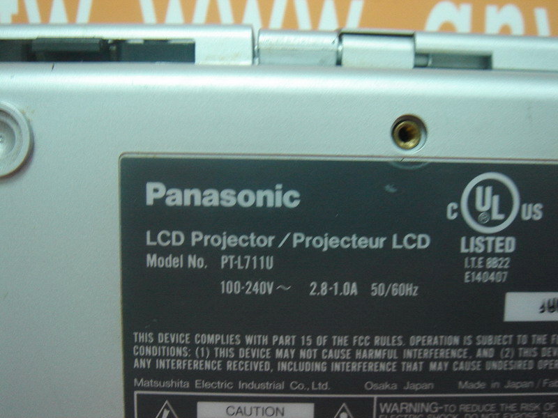 panasonic pt l711u