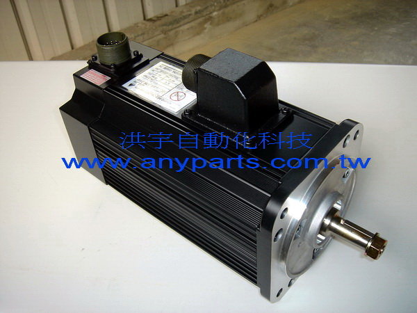 YASKAWA AC SERVO MOTOR USAGED-05A210E 0.45kW 3.8A / ENCODER UTOPH